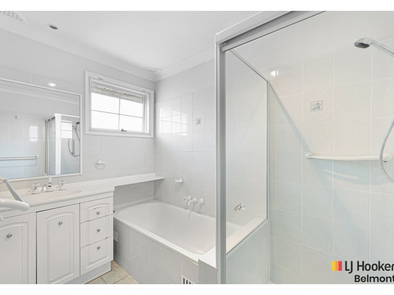 25 Kenton Crescent, Valentine NSW 2280