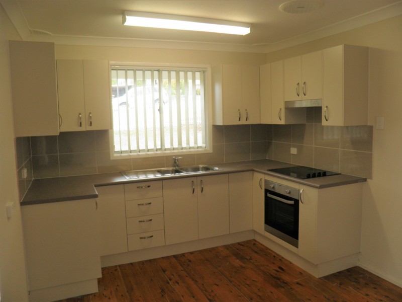 13 Railway Street, Dudley NSW 2290