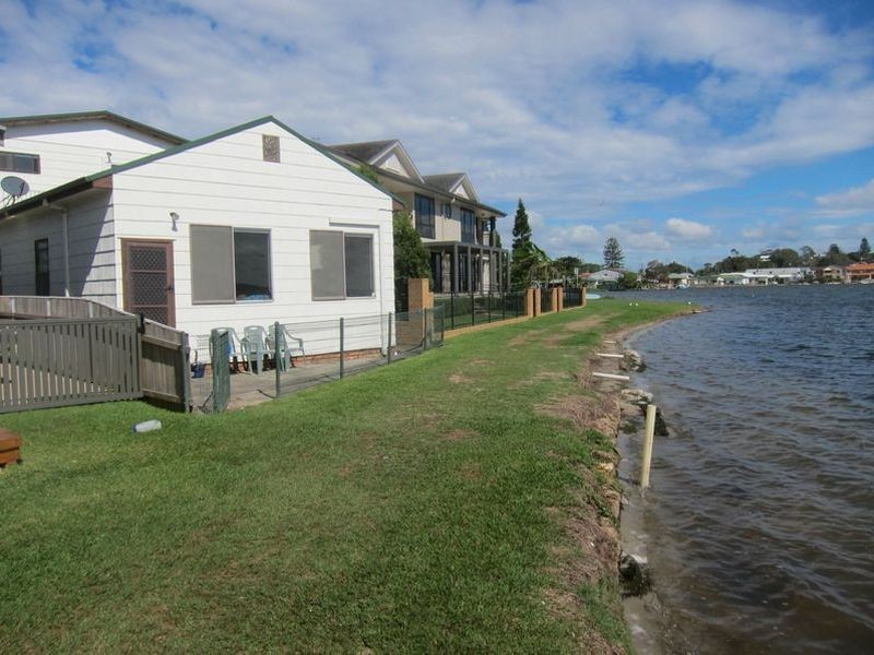 47 Emily Street, Marks Point NSW 2280