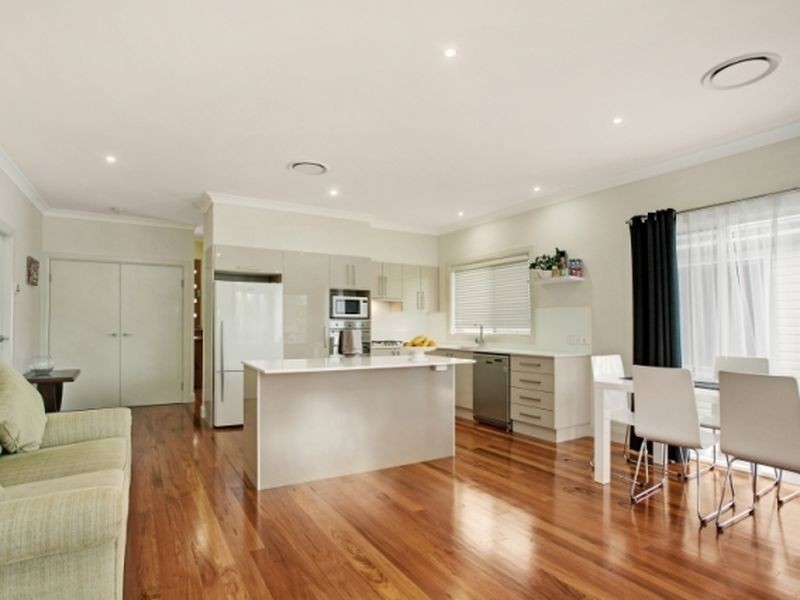 7 Crown Street, Belmont NSW 2280