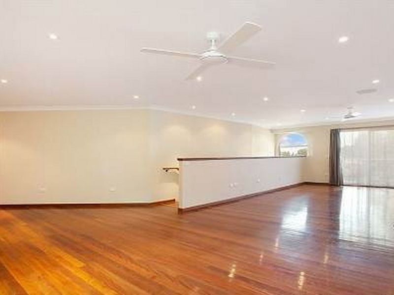 25 Honeyeater Place, Tingira Heights NSW 2290