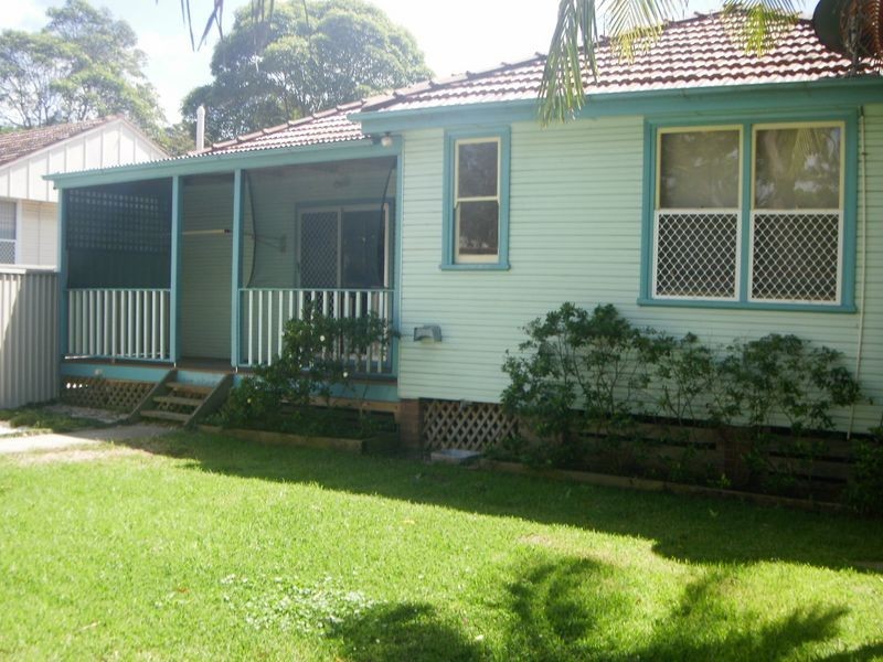 14 Lentara Road, Belmont North NSW 2280