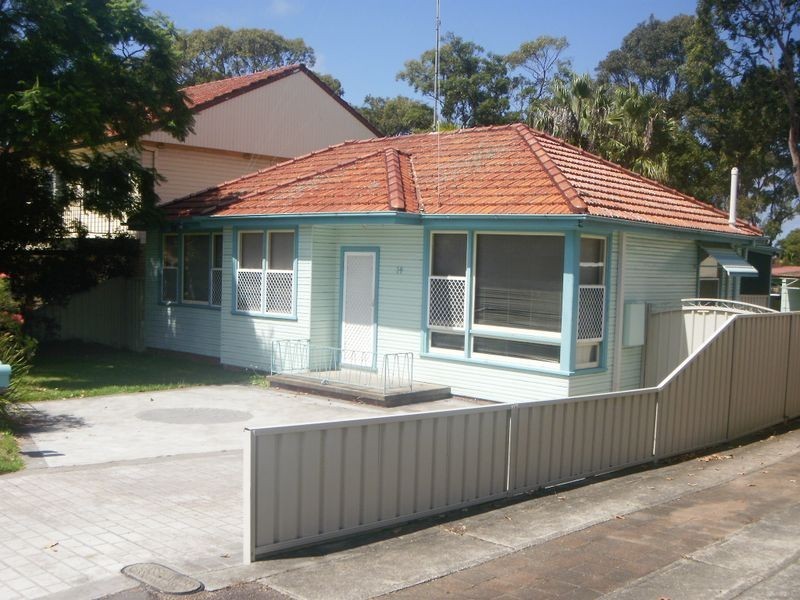 14 Lentara Road, Belmont North NSW 2280