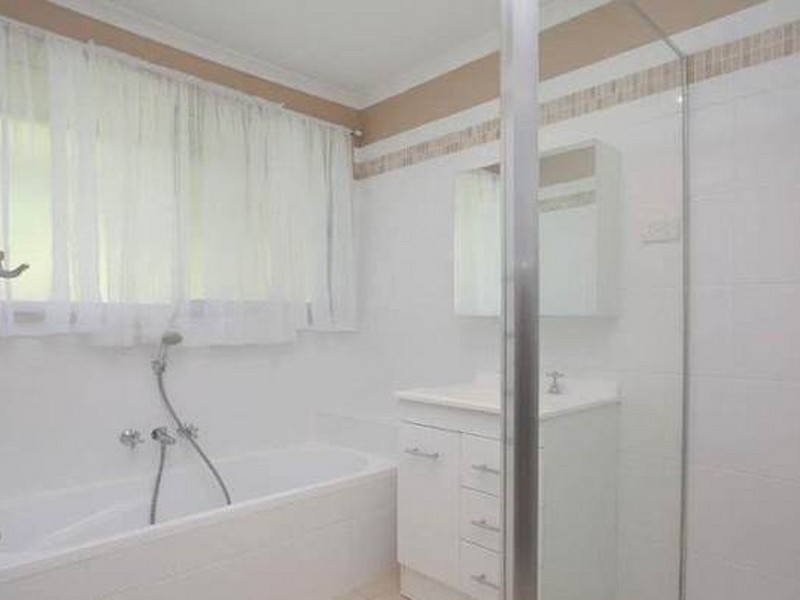 7 Penfold Close, Eleebana NSW 2282