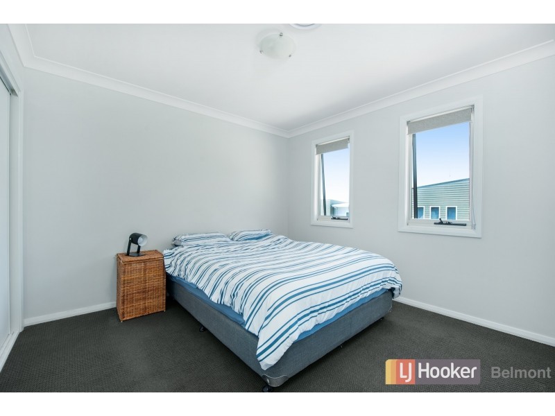 18/247 Warners Bay Road, Mount Hutton NSW 2290