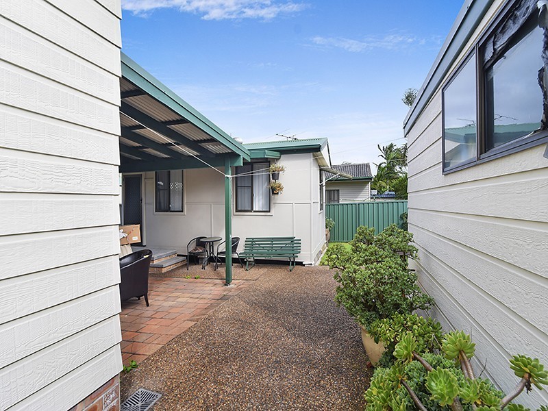 31 Henry Street, Belmont NSW 2280