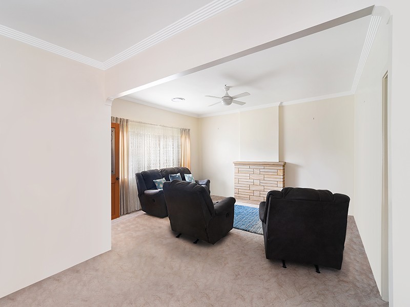 31 Henry Street, Belmont NSW 2280