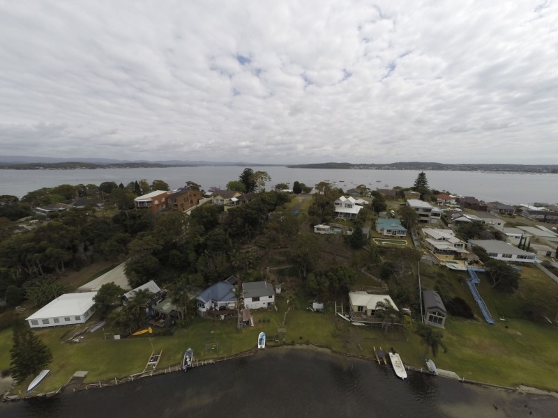 154 Marks Point Road, Marks Point NSW 2280