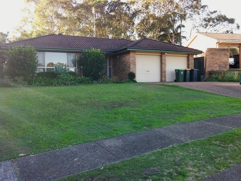 8 Kimbarra Close, Floraville NSW 2280