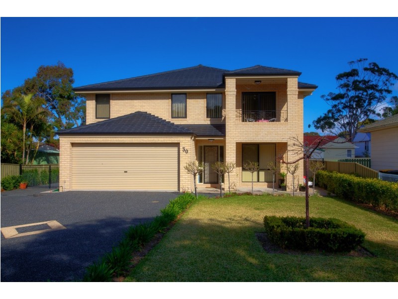 30 John Street, Belmont North NSW 2280