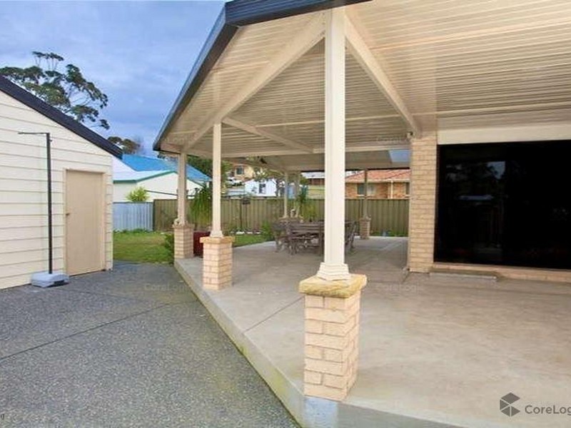 30 John Street, Belmont North NSW 2280