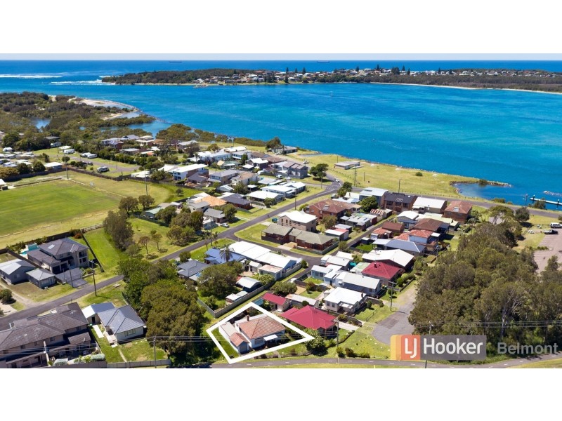 45 Pacific Highway, Blacksmiths NSW 2281