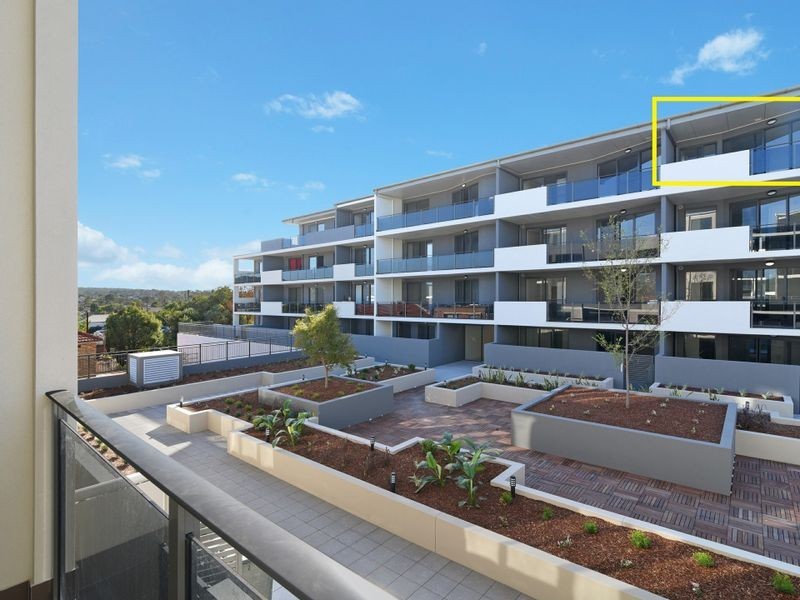 E404/11 Ernest Street, Belmont NSW 2280