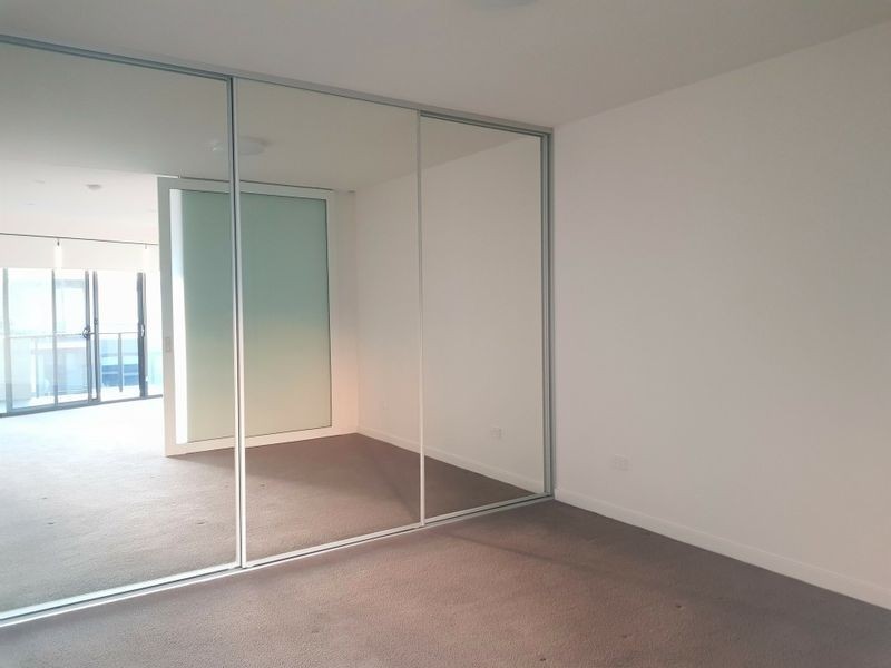 E404/11 Ernest Street, Belmont NSW 2280