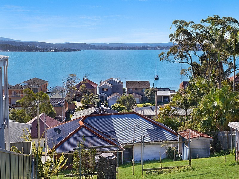 Eleebana NSW 2282
