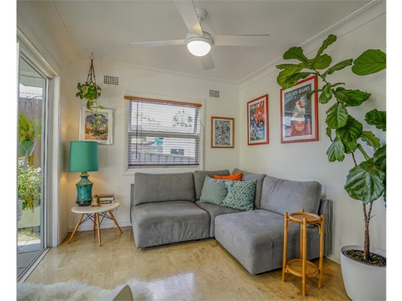 27 Golding Avenue, Belmont North NSW 2280