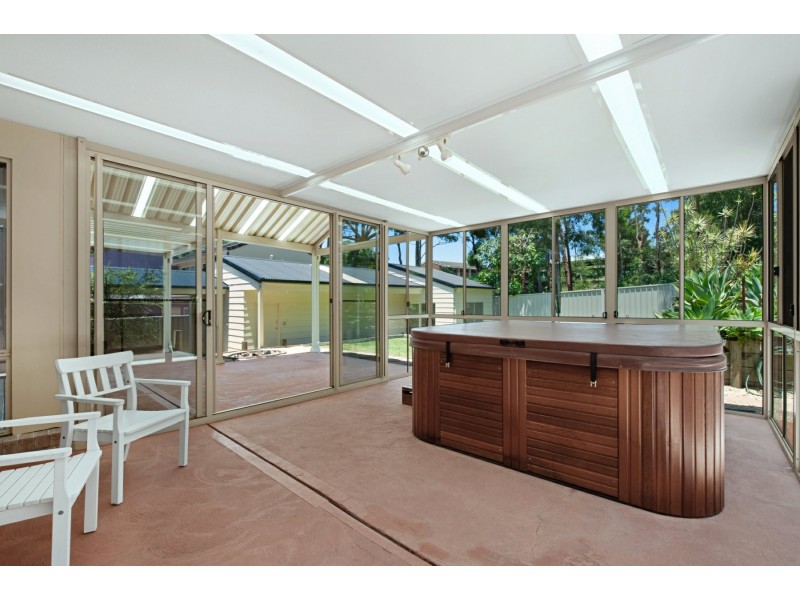 5 Chevron Close, Floraville NSW 2280