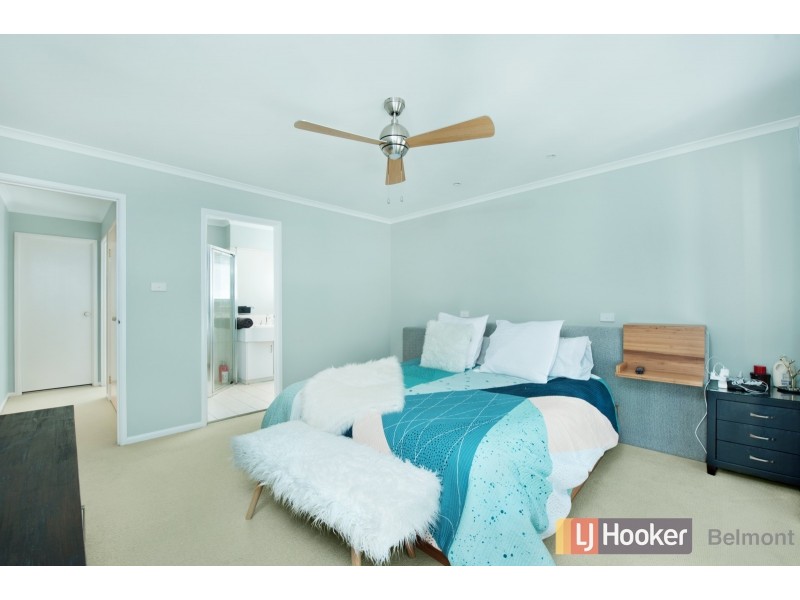 2 Seafarer Close, Belmont NSW 2280