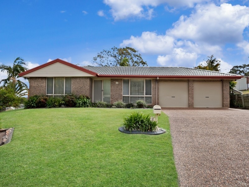 3 Tower Close, Valentine NSW 2280