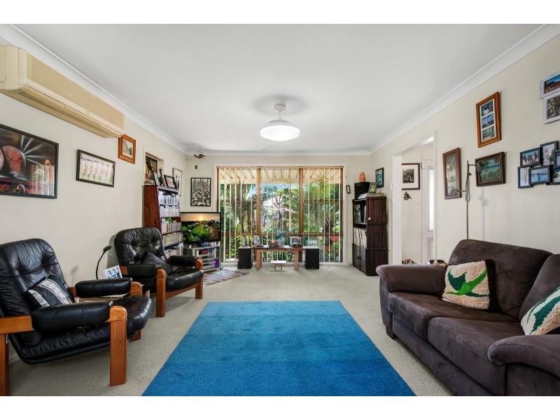 14 Capri Close, Belmont NSW 2280