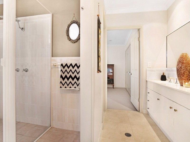 12 Agincourt Crescent, Valentine NSW 2280