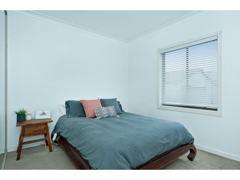 16 Cullen Street, Belmont North NSW 2280