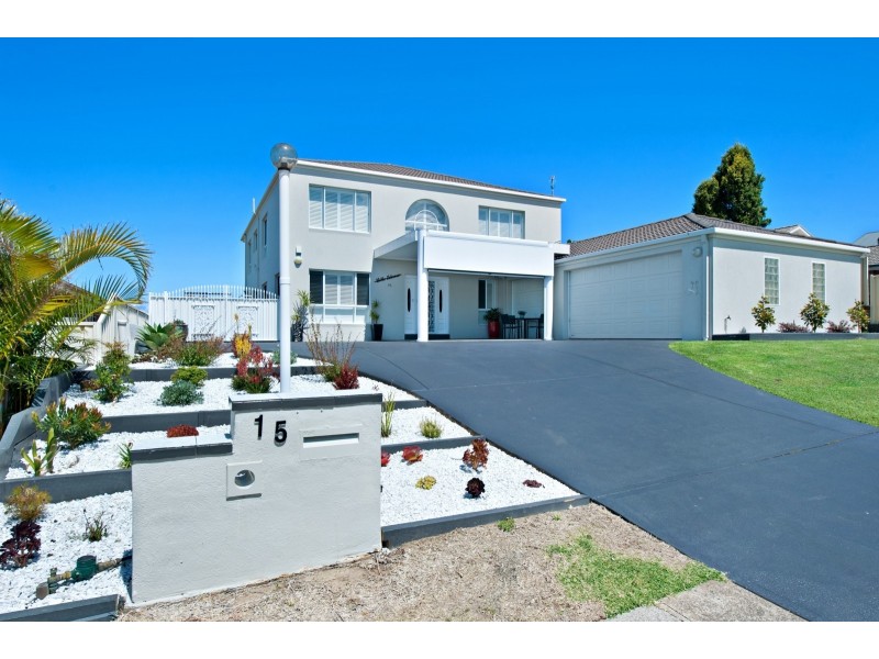 15 Galleon Grove, Caves Beach NSW 2281