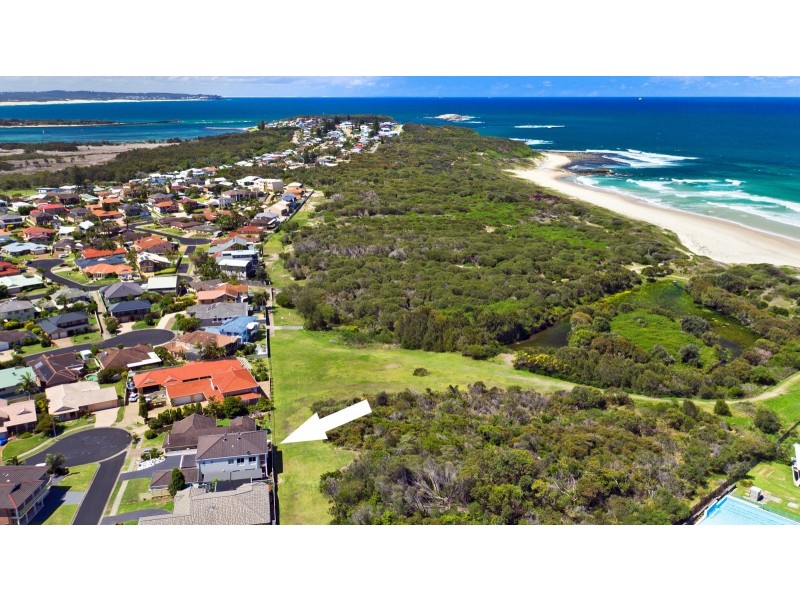 15 Galleon Grove, Caves Beach NSW 2281
