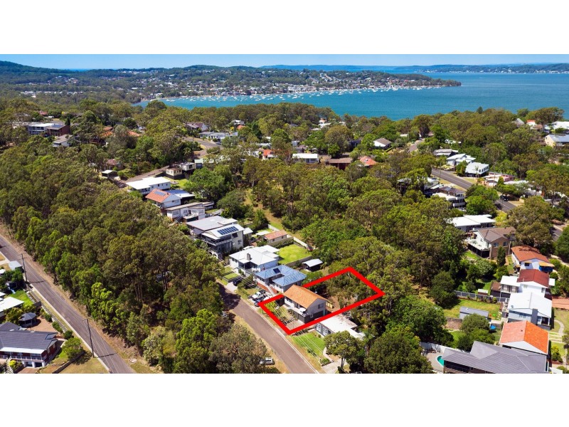 3 Harkins Street, Eleebana NSW 2282
