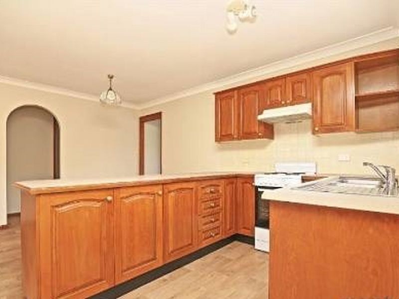 2/3 Marks Point Road, Marks Point NSW 2280