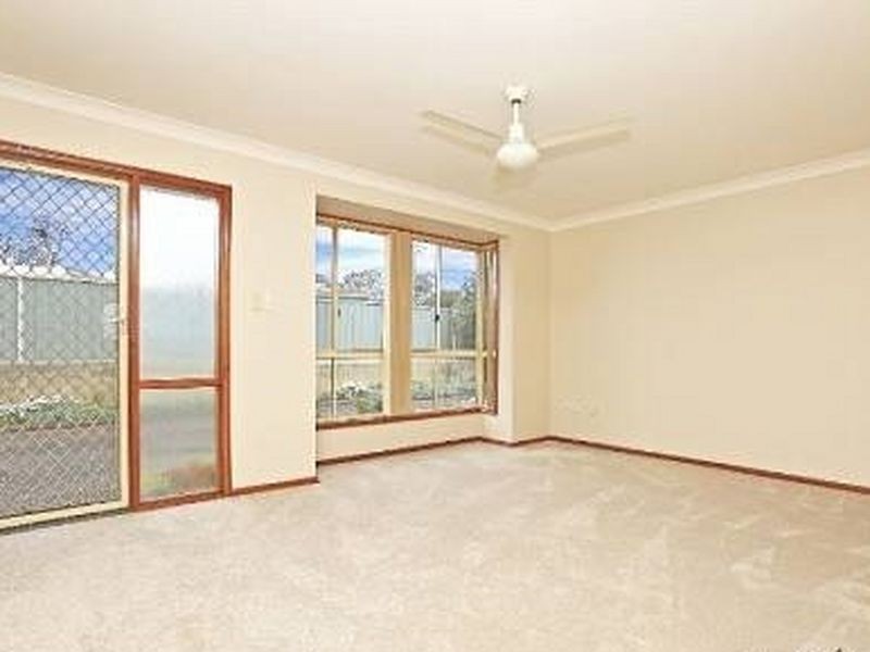 2/3 Marks Point Road, Marks Point NSW 2280