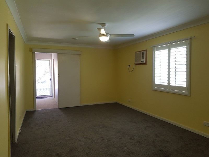 33 Herbert Street, Belmont NSW 2280