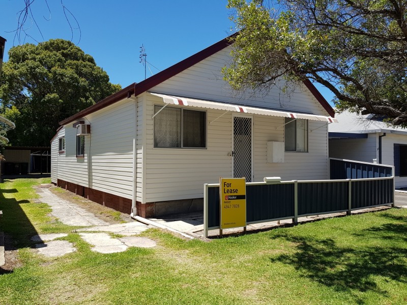 33 Herbert Street, Belmont NSW 2280