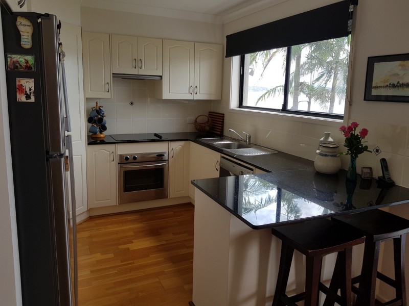 1/49 Emily Street, Marks Point NSW 2280