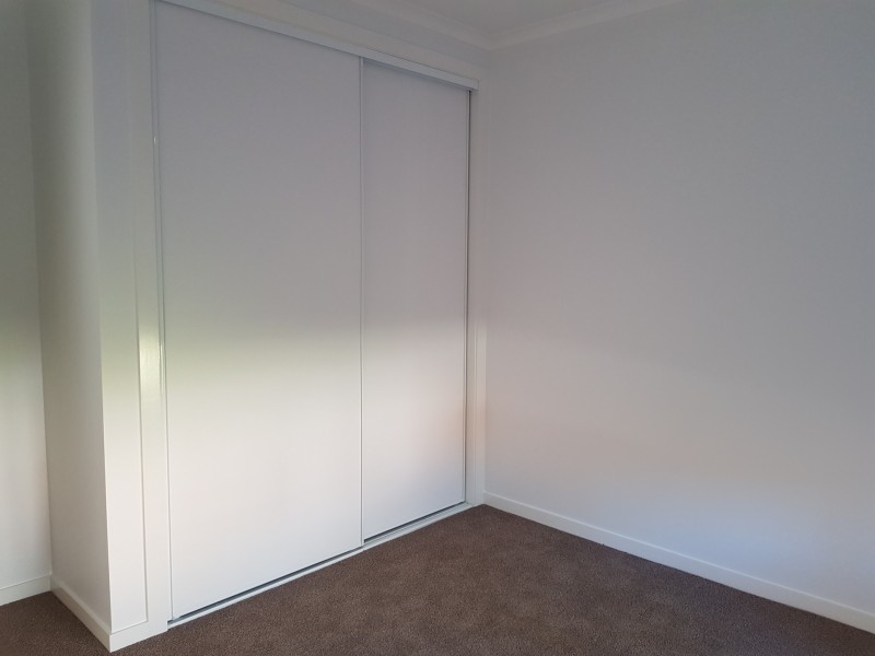 2 Ford Avenue, Mount Hutton NSW 2290