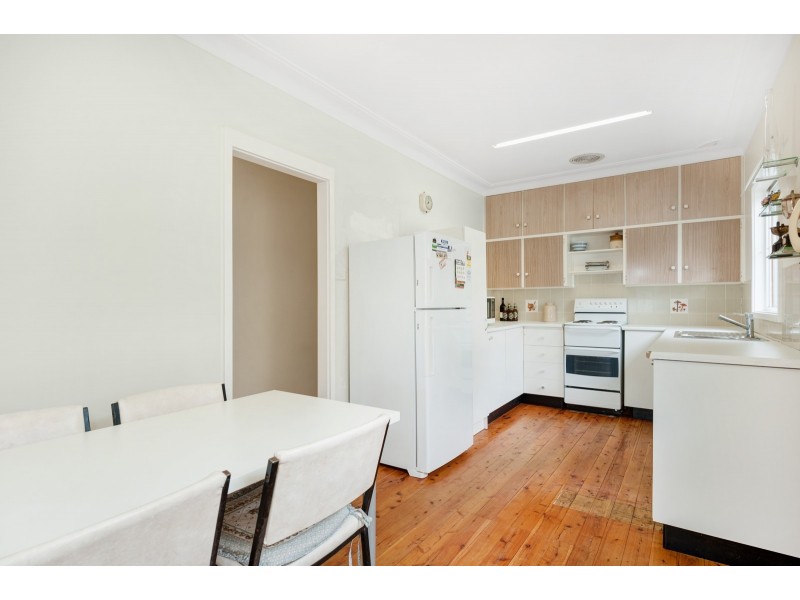 15 Stokes Street, Redhead NSW 2290