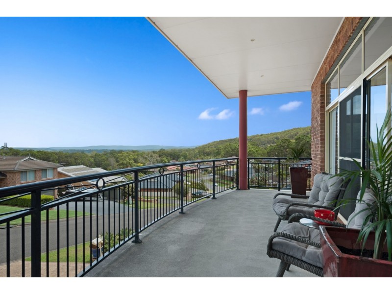 11 Desreaux Close, Eleebana NSW 2282