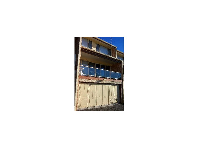 8/34-36 George Street, Belmont NSW 2280