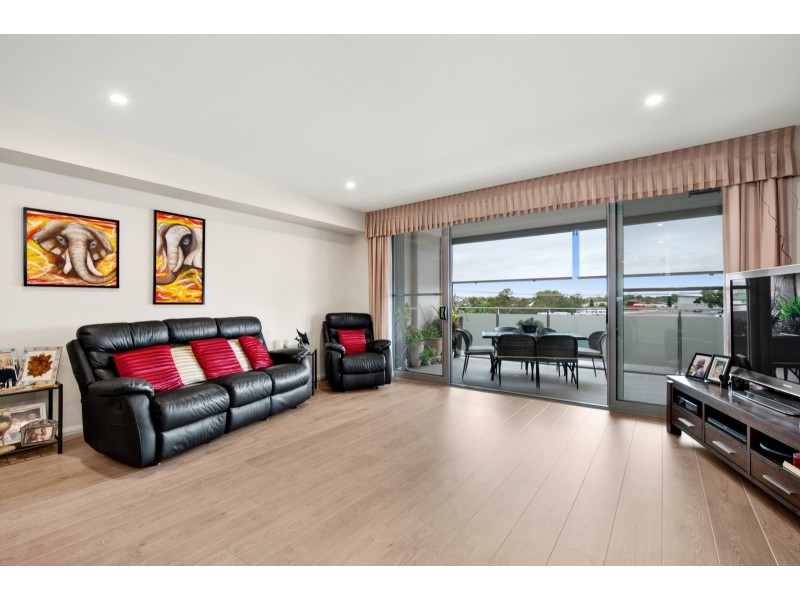 406/5 Sharp Street, Belmont NSW 2280