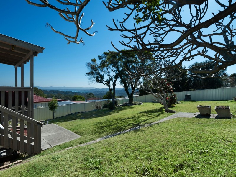 7 Regent Street, Tingira Heights NSW 2290