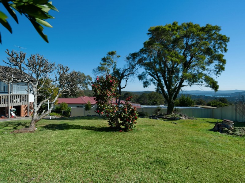 7 Regent Street, Tingira Heights NSW 2290