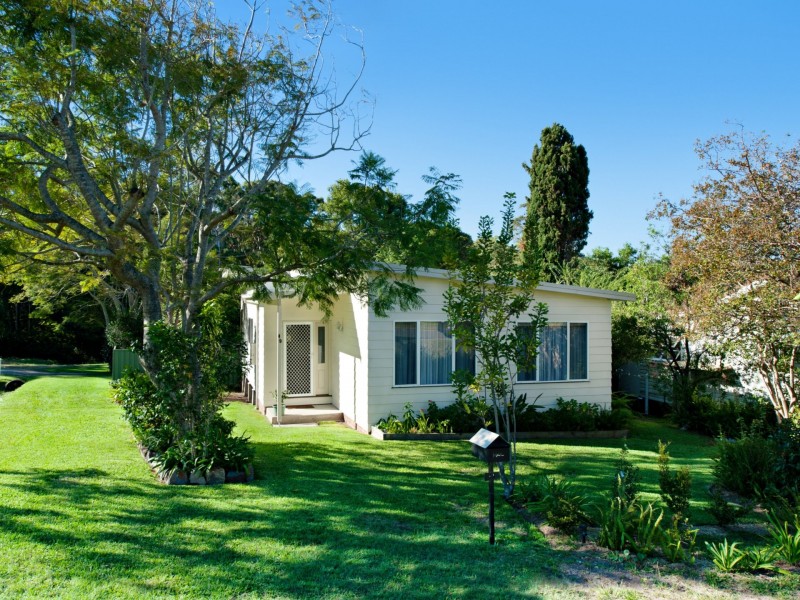 49 Lewers Street, Belmont NSW 2280