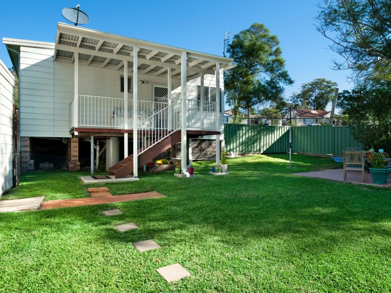 49 Lewers Street, Belmont NSW 2280