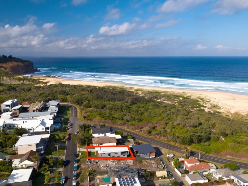 4 Dodds Street, Redhead NSW 2290