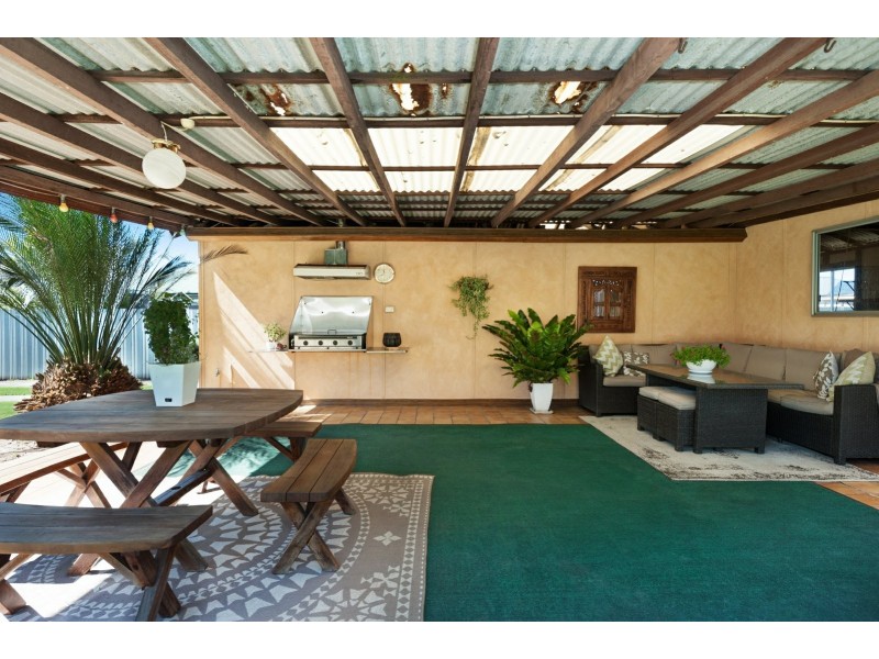 24 Hitchcock Avenue, Belmont NSW 2280