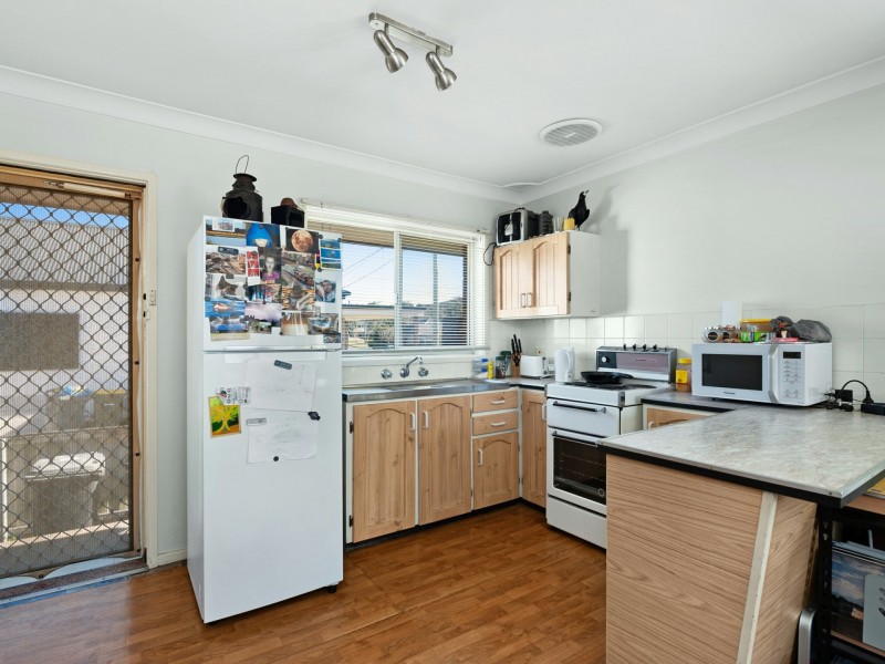 1,2 & 3/26 Redrose Avenue, Belmont NSW 2280
