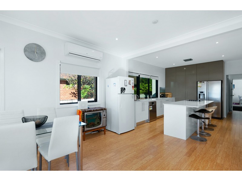 28 Redrose Avenue, Belmont NSW 2280