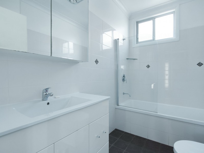 32 Marks Street, Belmont NSW 2280