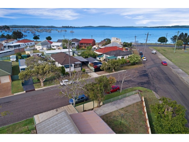 32 Marks Street, Belmont NSW 2280