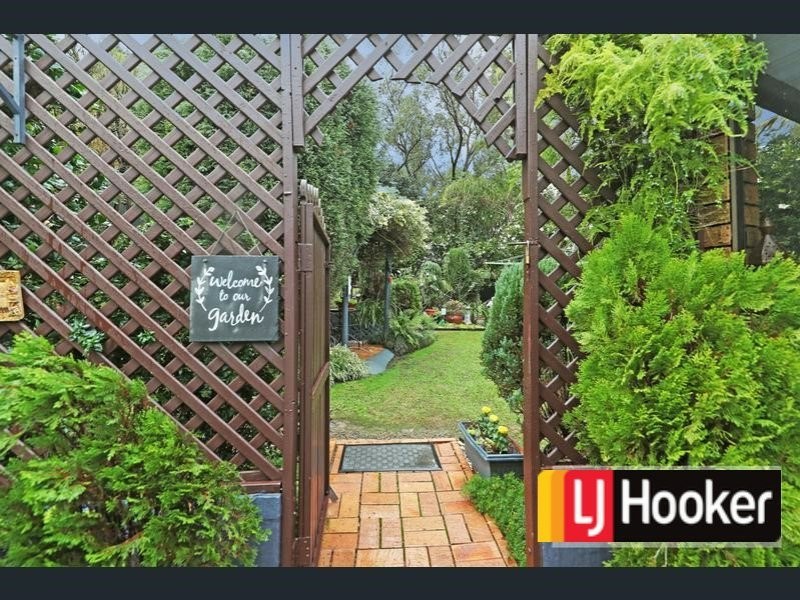 5 Hazleton Grove, Charlestown NSW 2290